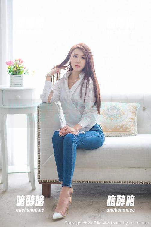 IMiss爱蜜社-小热巴 IMiss爱蜜社 - 小热巴女友视觉系列:照片合集,让人想把它放上冰箱!