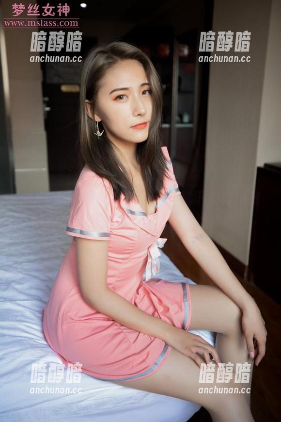 MSLASS梦丝女神-诗敏 MSLASS梦丝女神 - 看!靴下女神诗敏的原图壁纸!这靴子穿了直通心田?