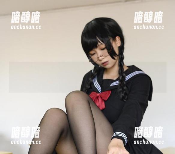 圣诞树已不再孤单，最新图册里的PAKI酱新手技巧你准备好学习了吗？