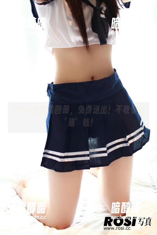ROSI写真 ROSI的翘臀图册,免费送出!不收你的‘翘’钱!