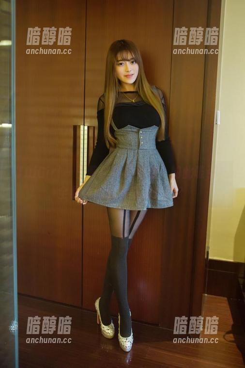 TuiGirl - 王馨瑶的职业装，如此吸引，全靠美图分享来加分吗？
