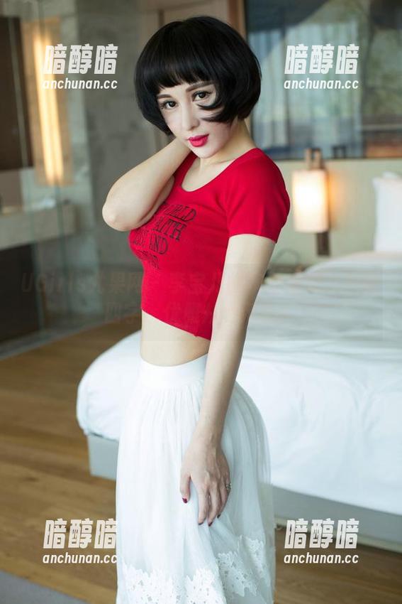UGirls尤果网-李宝儿 UGirls尤果网 - 李宝儿的灰丝私房:只需四字,优雅从心诞生!