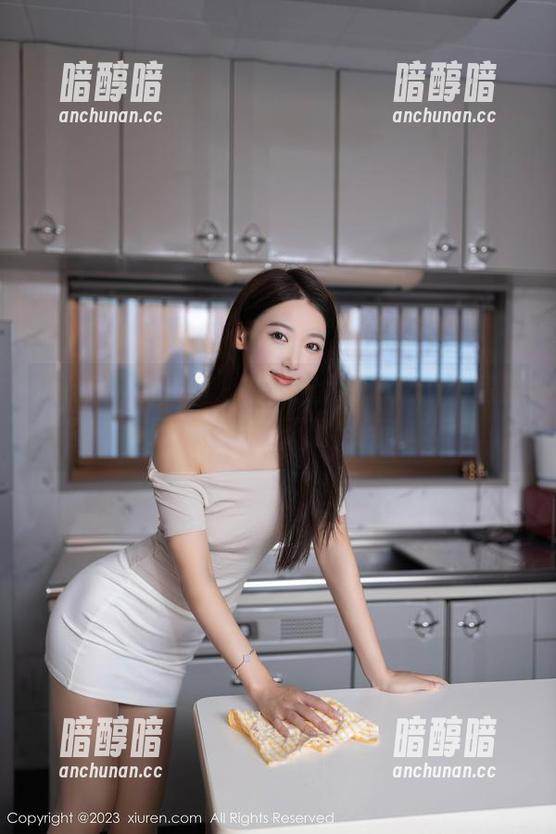 Xiuren秀人网-张思允Nice Xiuren秀人网 - 张思允Nice最新短裙原图,我只能说,裙子翻出新花样了!
