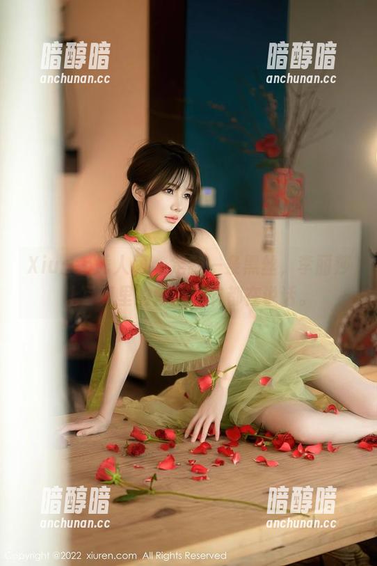 Xiuren秀人网-李丽莎 Xiuren秀人网 - 定制一条黑丝,李丽莎让写真里的每个细节都在说话。