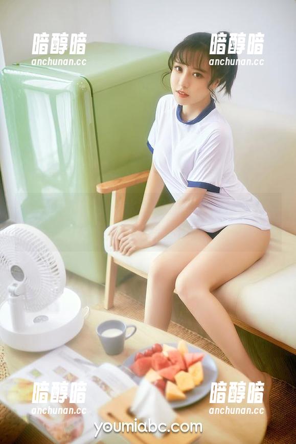 YouMi尤蜜荟-合法萝莉 YouMi尤蜜荟 - 水手服加持,合法萝莉高清亮相,分享给你们瞧瞧。