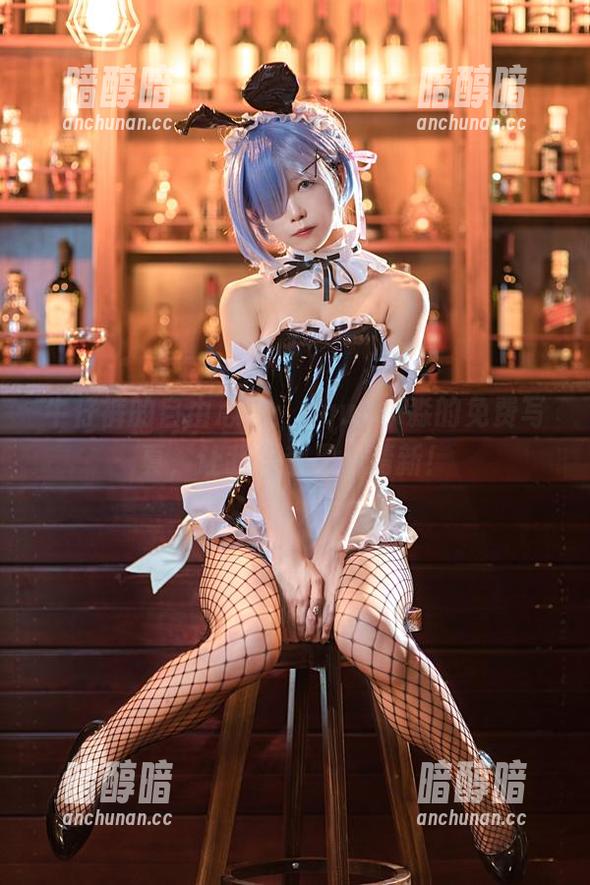 aqua水淼 牛仔裤的自由心态:aqua水淼的免费写真,让我们都是小清新!