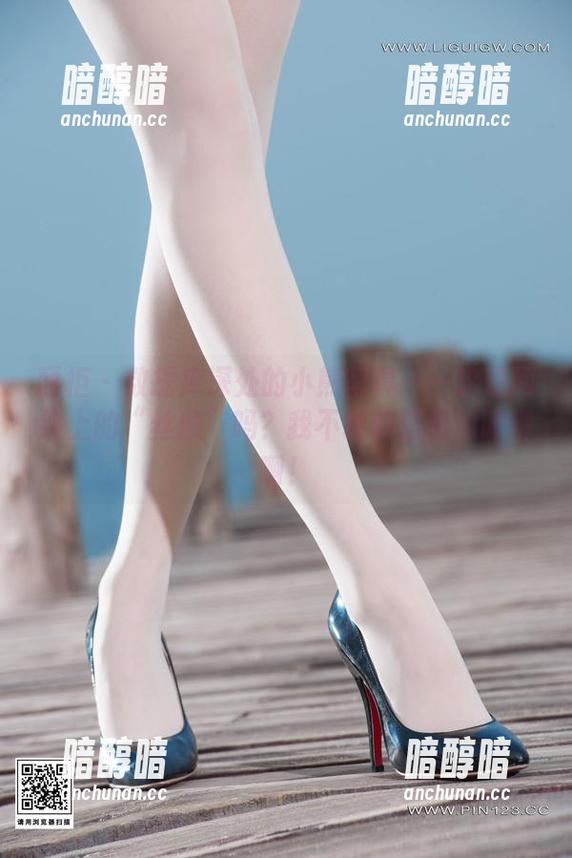 丽柜 - 数据库深处的小熊写真——这是网络上的“丝颜”吗？我不敢相信我的眼睛啊！