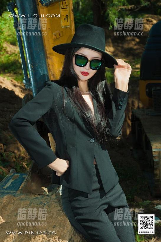 丽柜-小璐璐 丽柜 - 美图合集有小璐璐的礼服,你能拒绝这种魅力吗?不。我也不能。