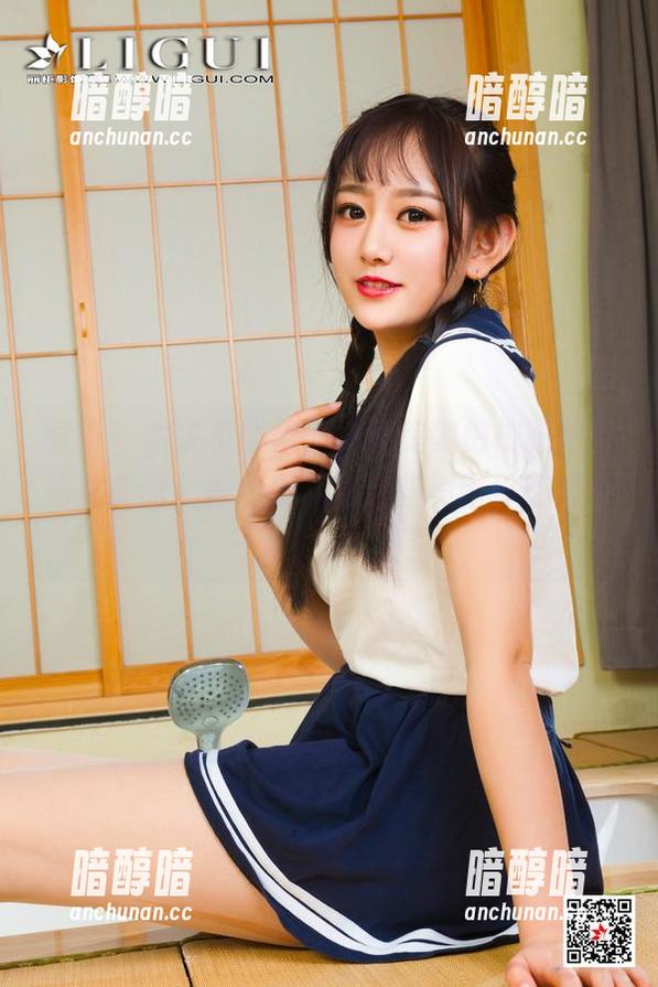丽柜-美美 丽柜 - 本来不期待,结果美美把校服拍得如此美丽,肯定得下载这些美图保存起来!