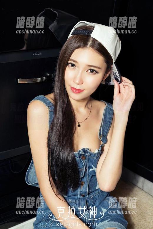 克拉女神 - 反正我打开网盘时，总想遇见熙妍的圣诞作品，它到底藏在哪里呢？