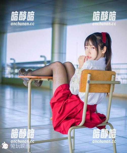 兔玩映画：少女私房图集-这是专治伤春的吧？一翻开我就开始想了。