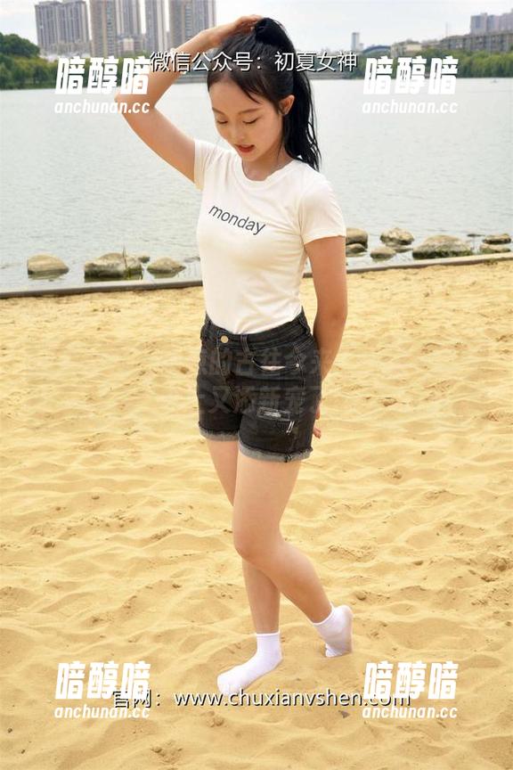 初夏女神-点点 初夏女神 - 点点的古往今来:你的下载清单上又添新宠了!