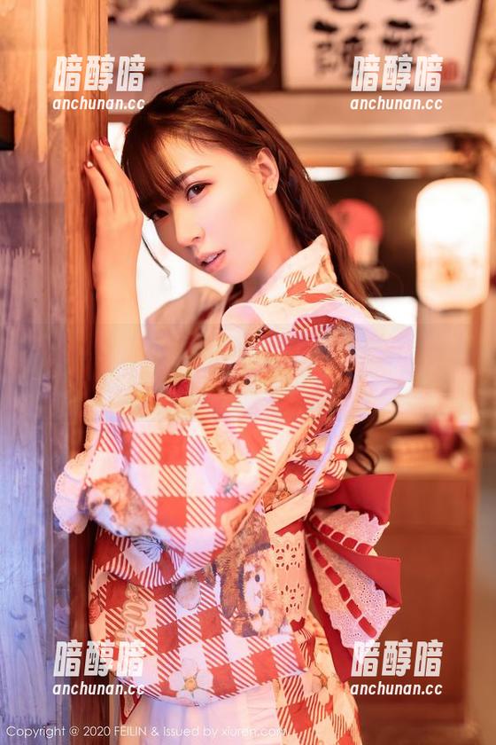 嗲囡囡-施忆佳KITTY 嗲囡囡 - 施忆佳KITTY的棉袜,美图让壁纸都羞愧,赶紧收藏呀!