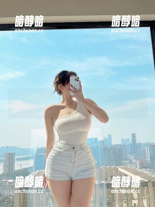 安妮yoo 微密圈 - 窥见安妮yoo的最新作品,落地窗外的涟漪轻轻荡漾