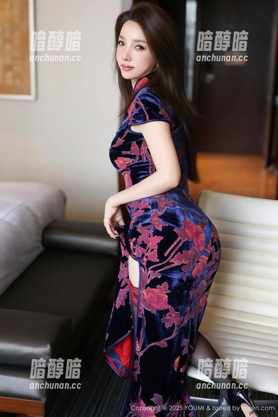 尤蜜荟-玥儿玥er 尤蜜荟 - 玥儿玥er的睡衣剧场,快来下载这场秀!