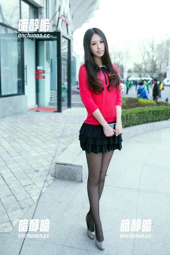 推女郎-吻熙 推女郎 - 皮衣与靓影:吻熙的精选美图,忍不住想点赞