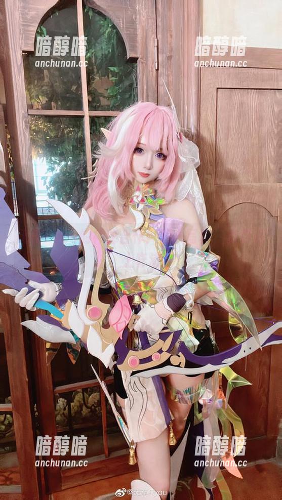 无筝ryou的神秘合作：双人写真，免费送上奇迹