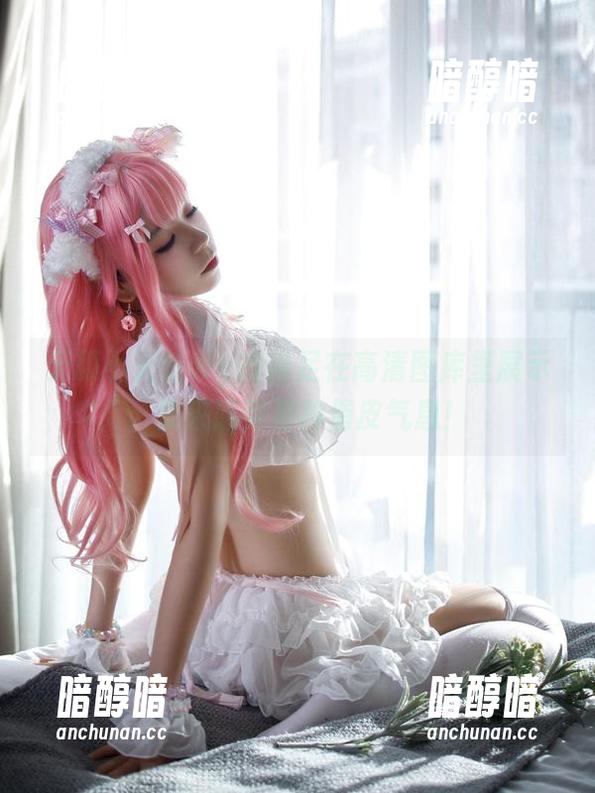 无颜小天使wy的裸足在高清图库里展示，快来感受那种俏皮气息！