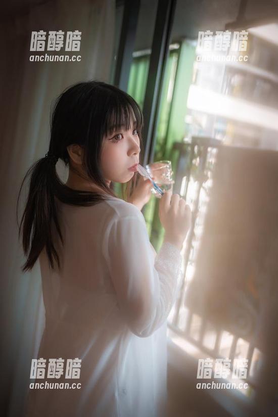 无颜小天使wy的日常：私拍也能当女神！