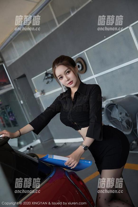 星颜社-李若汐ci 星颜社 - 图片里的李若汐ci:私拍与肉丝之间的绝妙搭配!