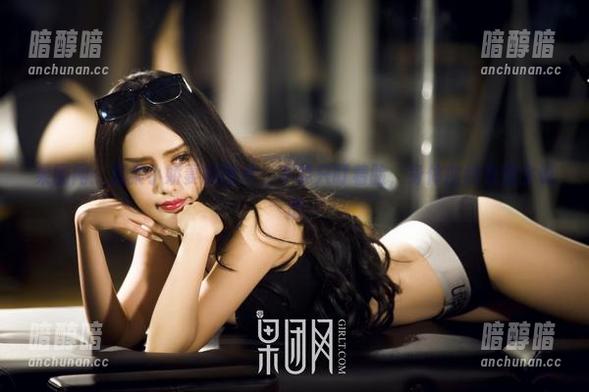 果团网 果团网:温柔小娇妻的图片,不要只盯着脸,身体曲线也很会说话