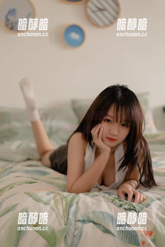 柒柒不可爱 柒柒不可爱这波在线体操服合集,居然让我想去健身了