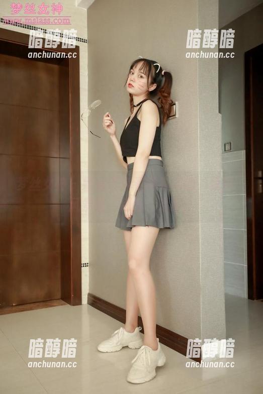 梦丝女神 - 媛媛带你看试衣间的‘免费’风景线，别信，哈哈！