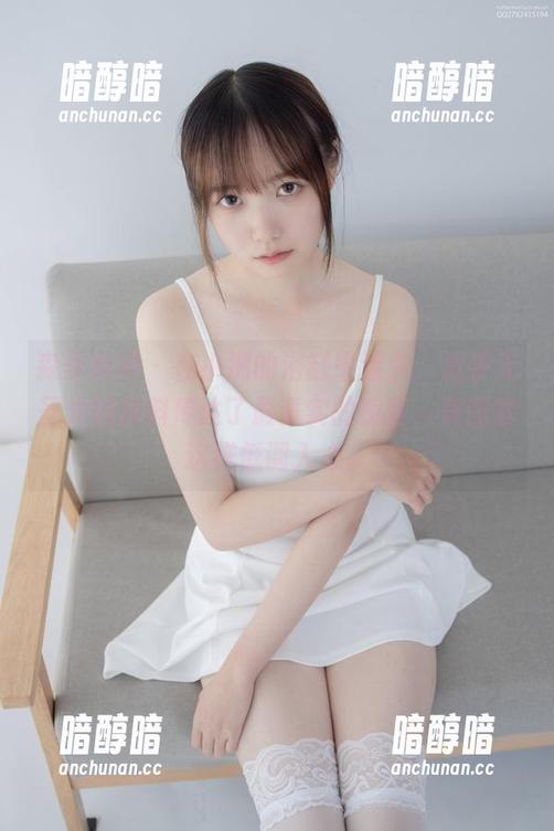 森萝财团-小满 森萝财团 - 在小满的浴缸中迷失,似乎无圣光的倾斜传达了最真实的感官,美图就这样低调入心。