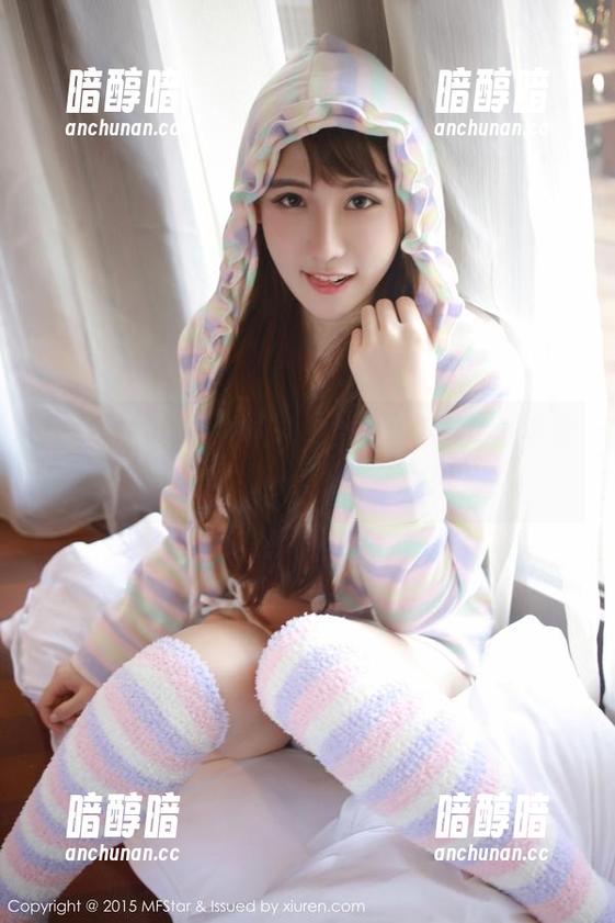 模范学院 - 传统壁纸难以抵挡SiByl李思宁，这眼神哪里来的女神范儿？
