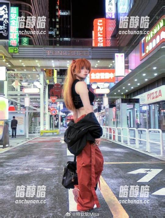 特软儿Sona 特软儿Sona这水手服,哇,福利来得这么直接,难道图包也醉了?