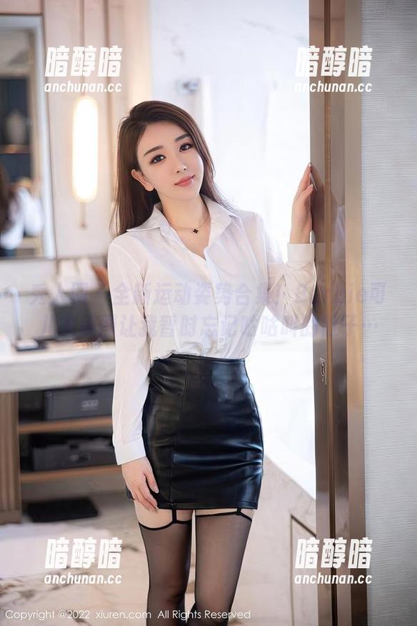 秀人网-Barbie可儿 秀人网 - 全新运动姿势合集!Barbie可儿的美图让我暂时忘记咕咕叫的肚子…