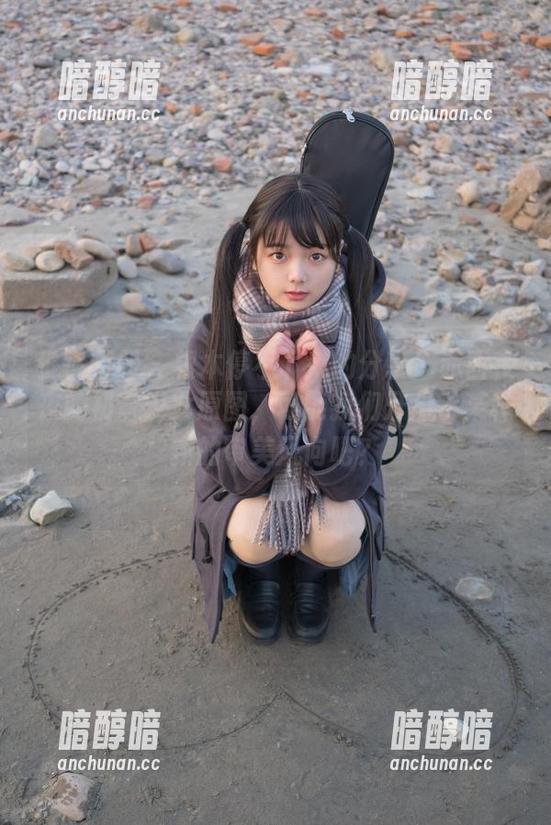 稚乖画册 - 根本停不下来的分享！赤西夜夜的初音少女原图，可能我们开启了某种新的审美风向吧？