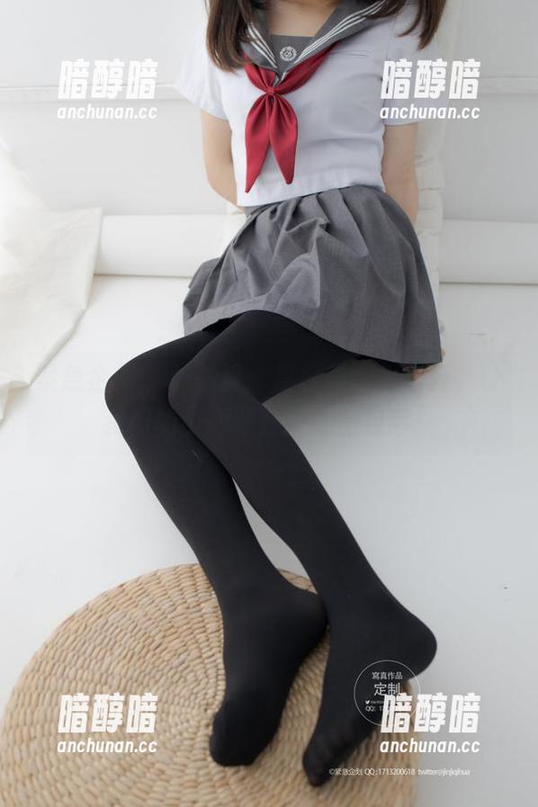 紧急企划-林书辞 紧急企划 - 林书辞:夏日美图大公开,让我们的小心脏开打给图包啰!