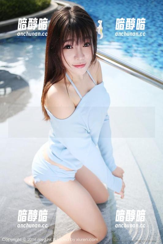 美媛馆 - 蓝夏Akasha的蓝色可爱，高清资源在这次见面会里好像流出了光。