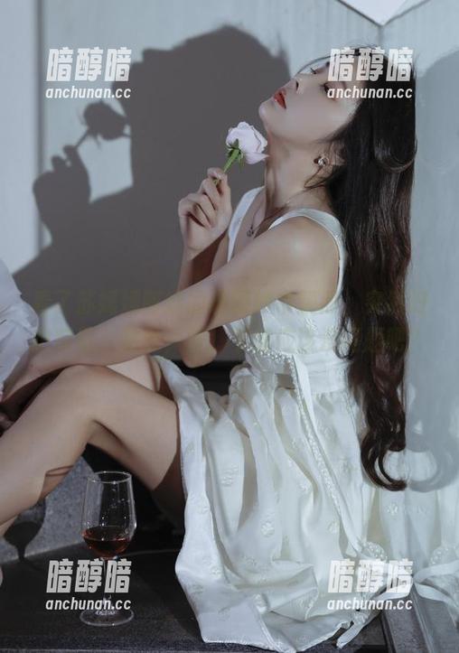 苏嫣嫣阿姨 看了苏嫣嫣阿姨的泰国纱巾靓照,突然好想剪切、粘贴,快,下载应该没问题吧?
