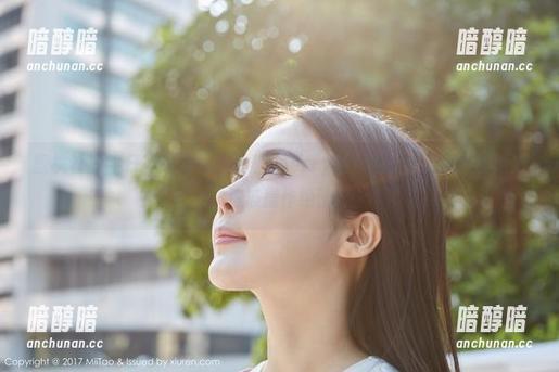 蜜桃社-雪梨sherry 蜜桃社 - 牛仔裤又如何?雪梨sherry说,网盘才是藏妖的地方,这波操作绝了!