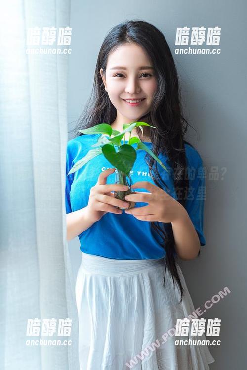 轰趴猫 - 白衬衫，一个只是存在的单品？温心怡说不！图集干货全在这里