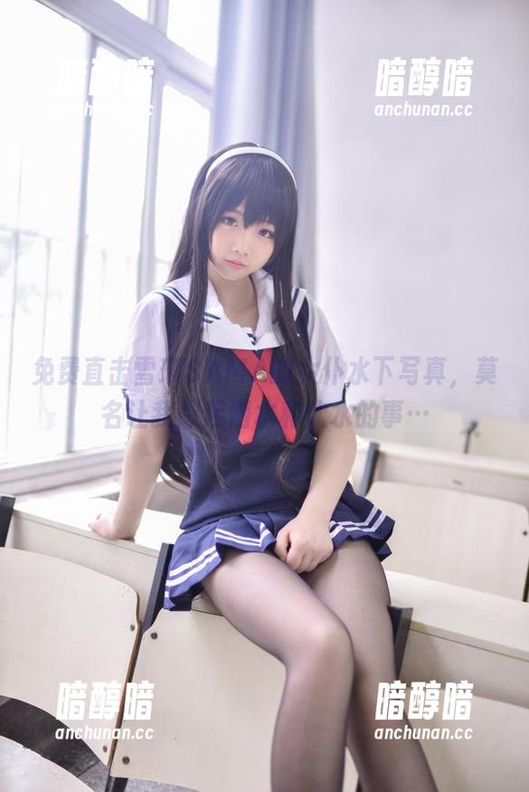 免费直击雪琪SAMA的女仆水下写真，莫名让我想起潜水和饮水的事…