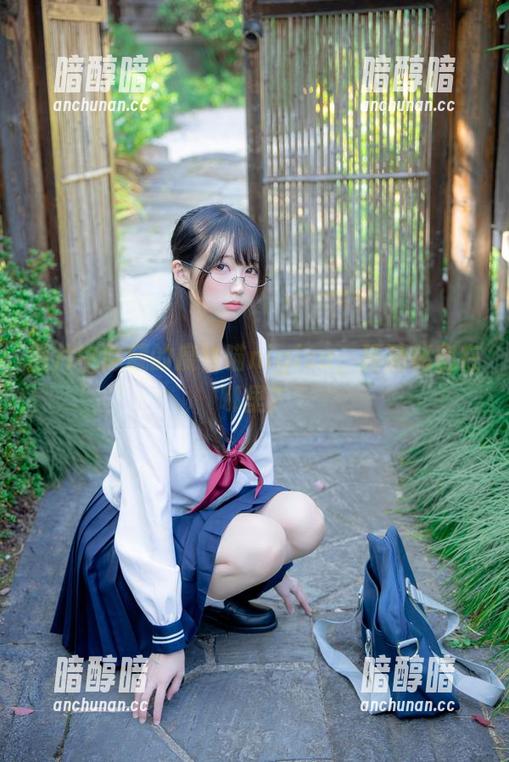 图片中隐藏的魔物喵nigisa，猜猜秘密在哪里？